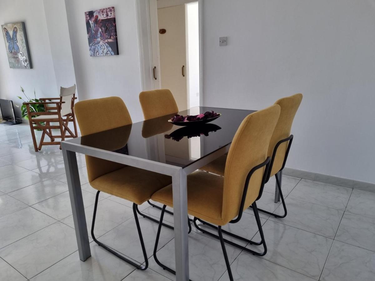 Ikaros Boutique Apartment Limassol Luaran gambar