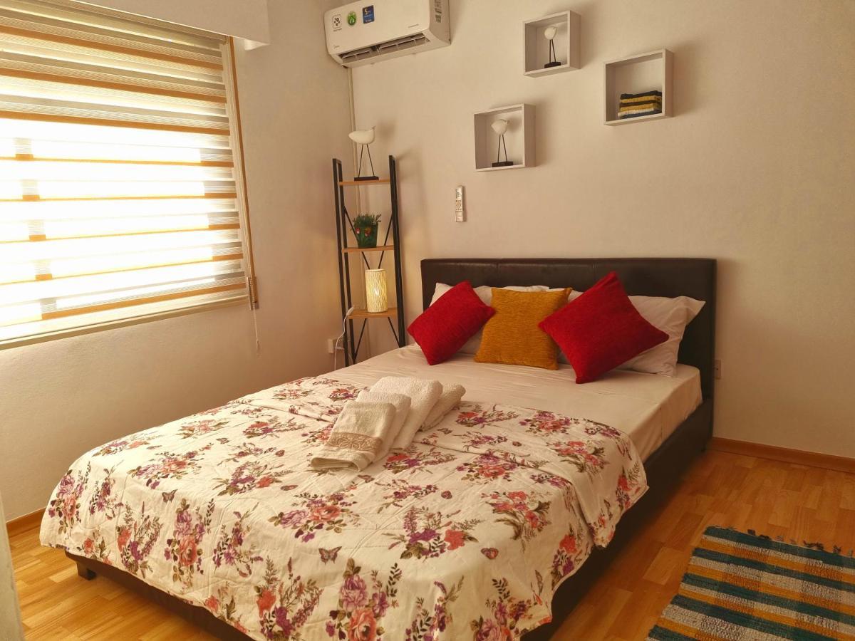 Ikaros Boutique Apartment Limassol Luaran gambar